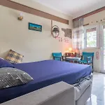 Nest Apartment